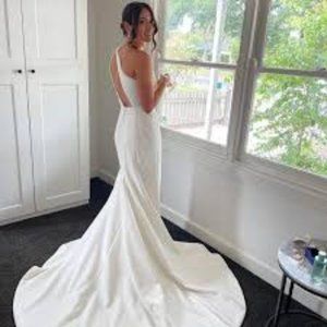 Wedding dress